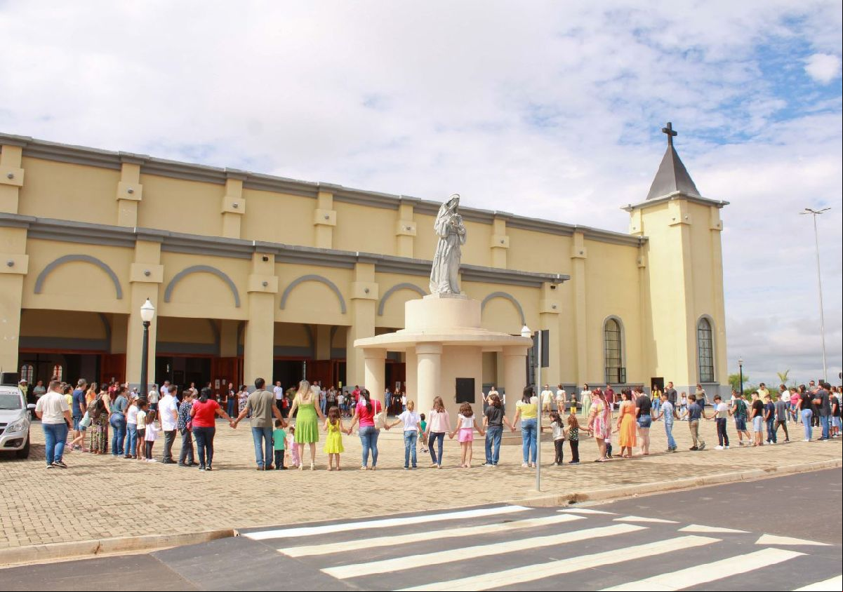 O Santuário de Santa Rita de Cássia, em Cássia-MG, recebe e organiza diversos eventos no mês de julho.